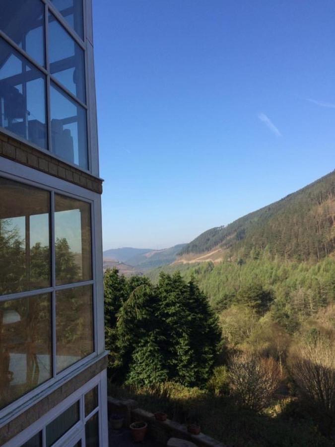 Rowan House Bed Breakfast Main House & Self Contained Self Catering Apartment Cymmer Luaran gambar