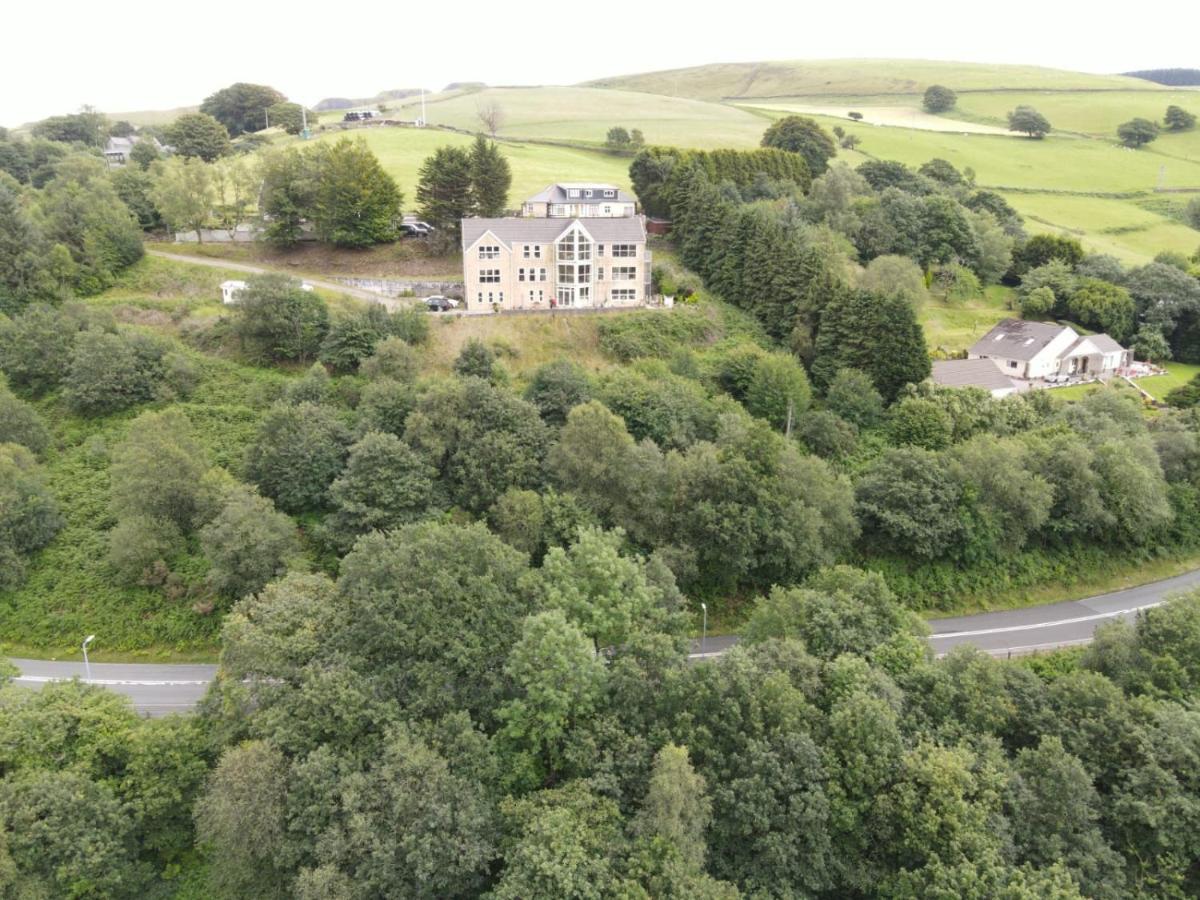 Rowan House Bed Breakfast Main House & Self Contained Self Catering Apartment Cymmer Luaran gambar