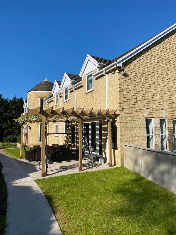 Rowan House Bed Breakfast Main House & Self Contained Self Catering Apartment Cymmer Luaran gambar