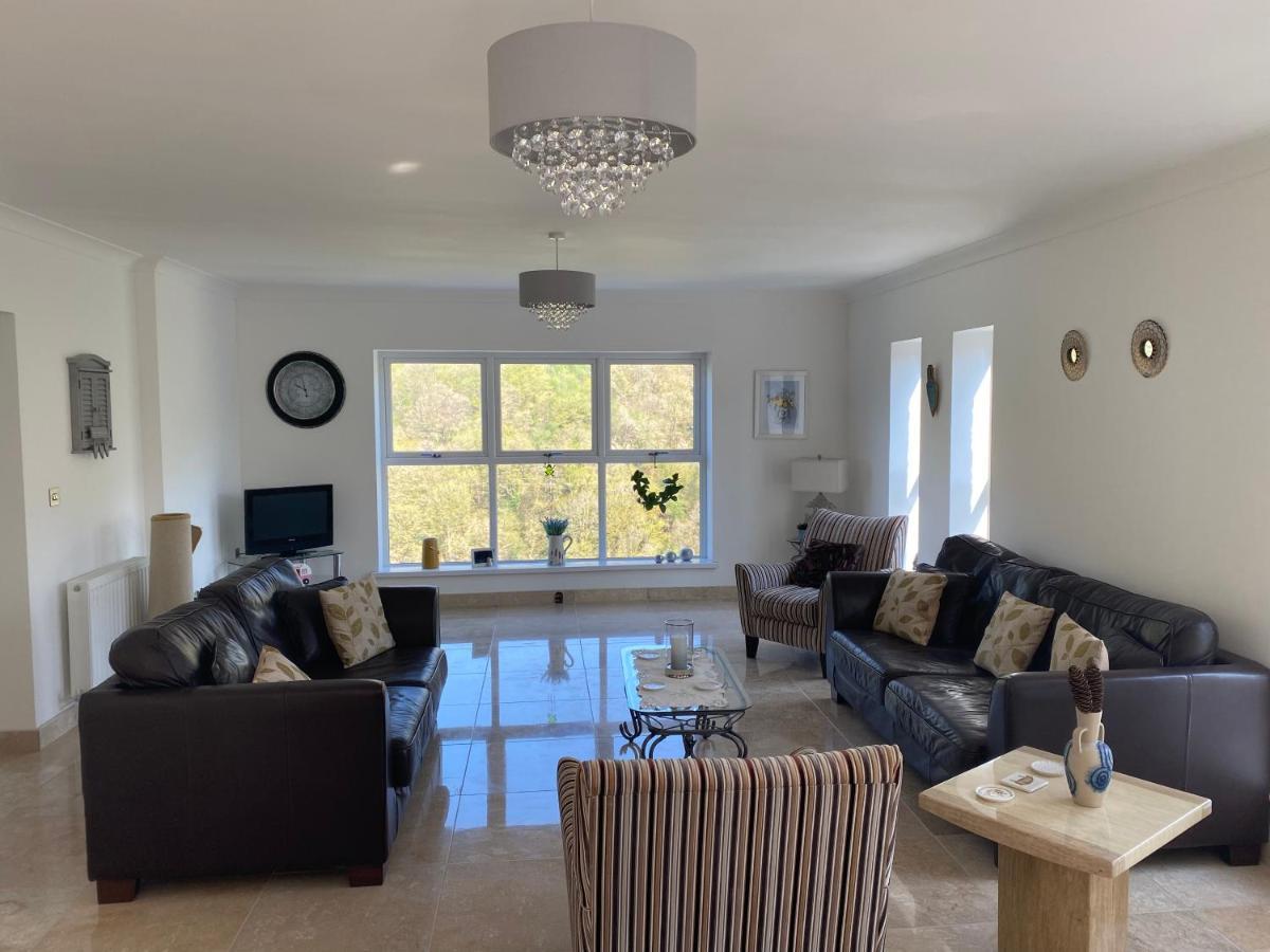 Rowan House Bed Breakfast Main House & Self Contained Self Catering Apartment Cymmer Luaran gambar